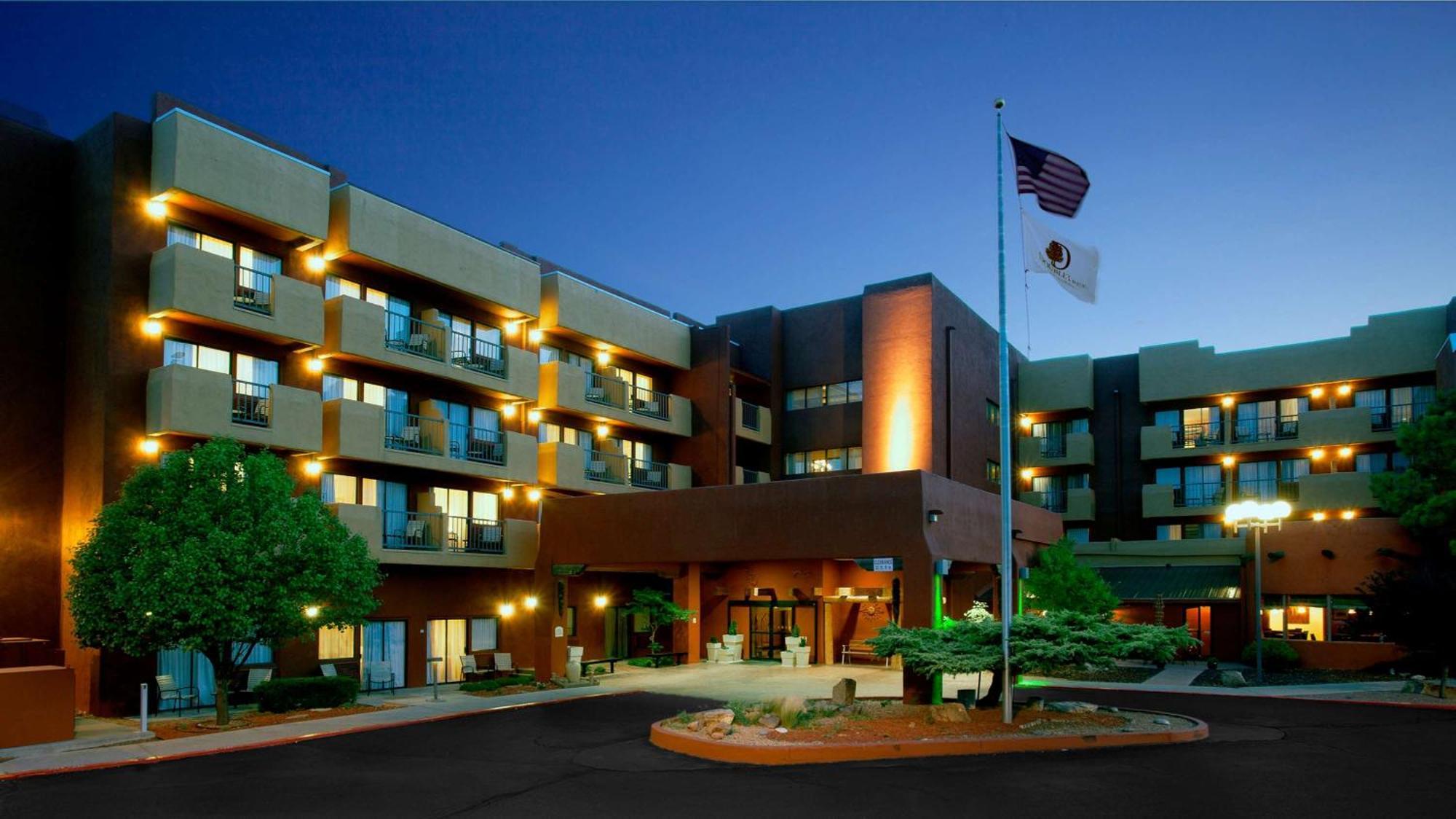 Hotel Doubletree By Hilton Santa Fe Esterno foto